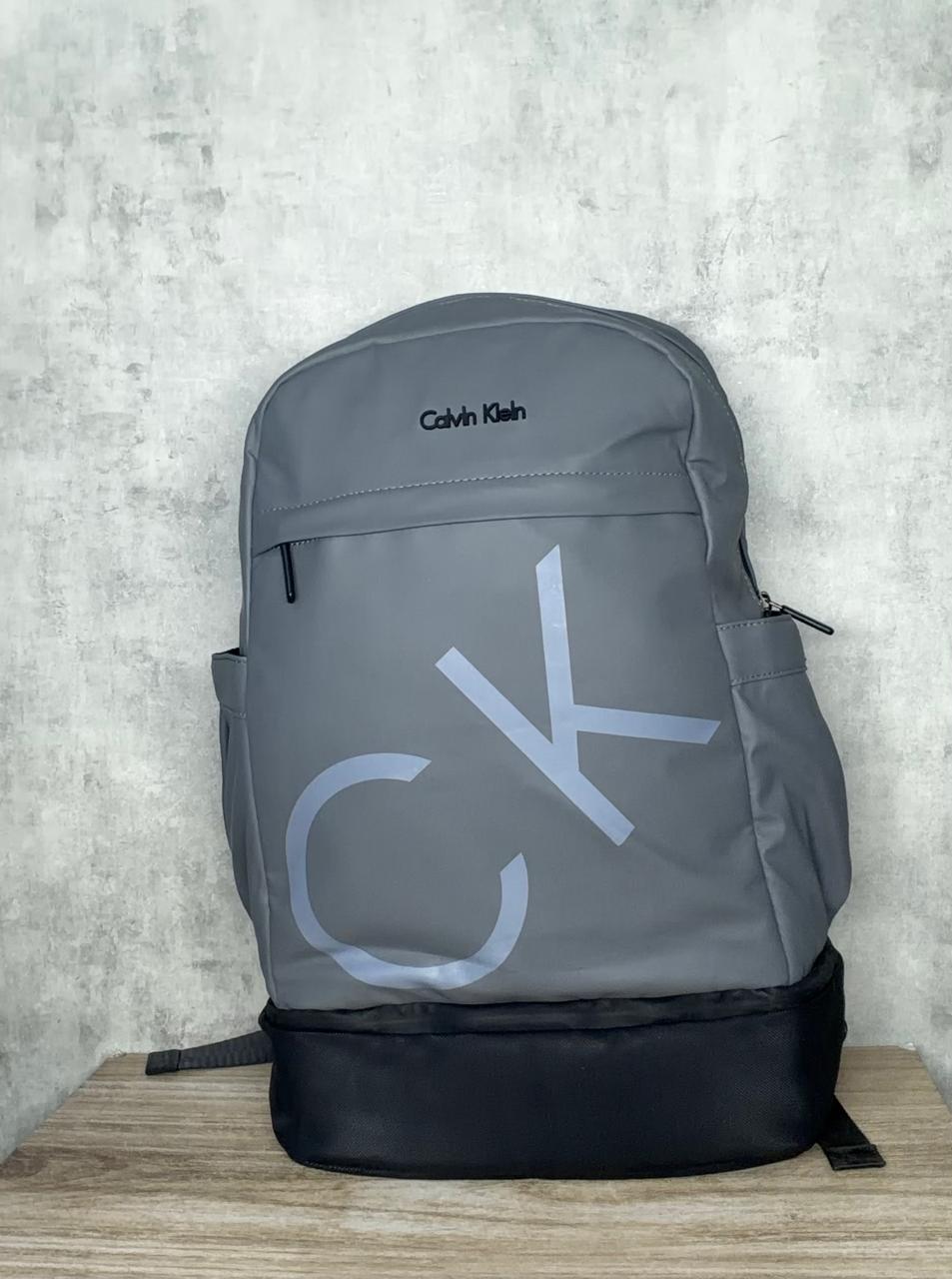 Morral Calvin Klein CK Gris