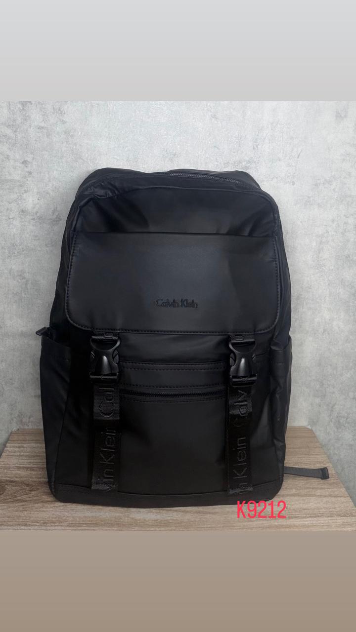 Morral Calvin Klein K9212 Frontal